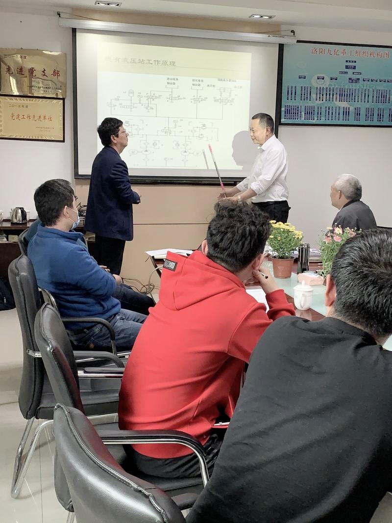 1587000935102279.jpg 研討會(huì)04_副本.jpg